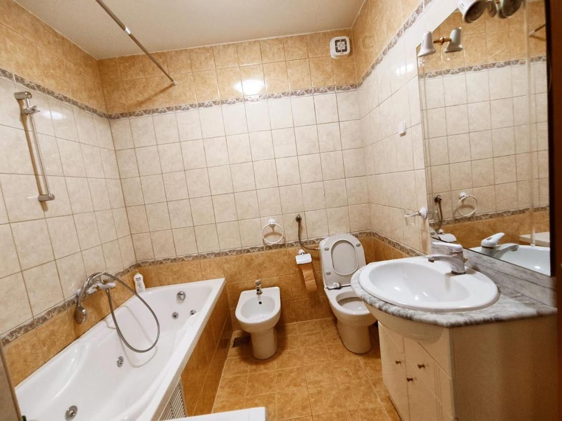 "Idea" Room With Free Parking Split Extérieur photo
