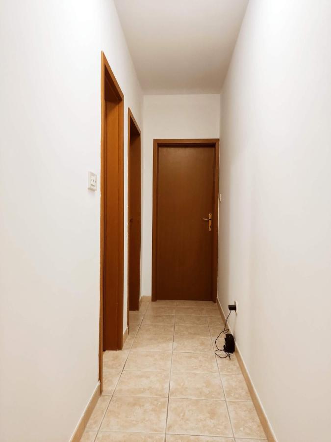 "Idea" Room With Free Parking Split Extérieur photo