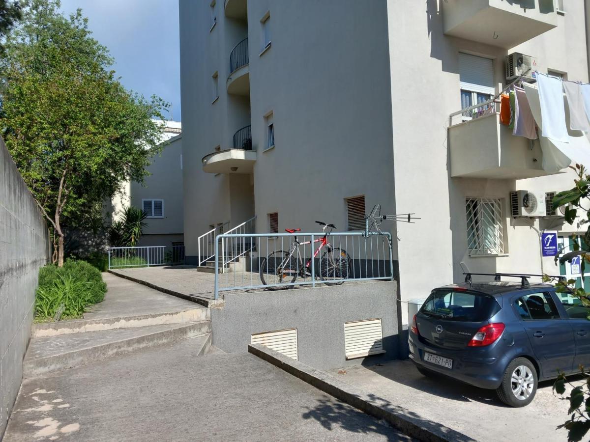 "Idea" Room With Free Parking Split Extérieur photo